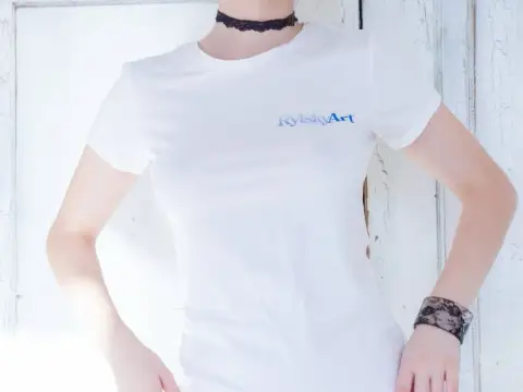 Jaunos Merginos (18+)