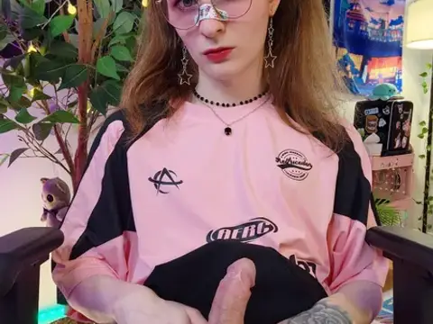 I think the masculine ideal has finally been achieved... don’t you think? 🤭